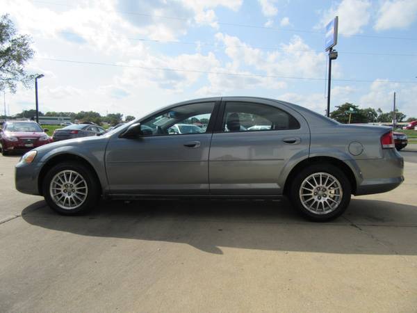 2006 Chrysler Sebring Touring for sale in Waterloo, IA – photo 6
