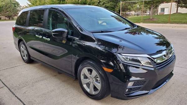 2018 Honda Odyssey EX-L Fully Loaded with Navigation Leather Dvd for sale in Chicago, WI – photo 2
