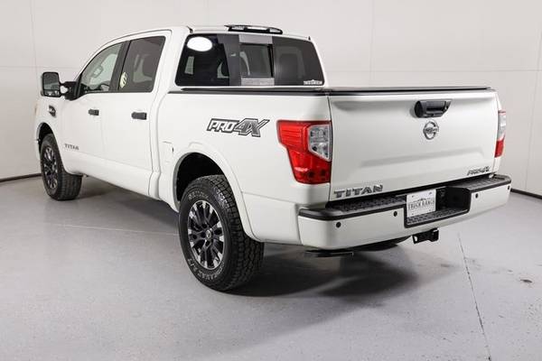 2017 Nissan Titan PRO-4X - - by dealer - vehicle for sale in Hillsboro, OR – photo 5