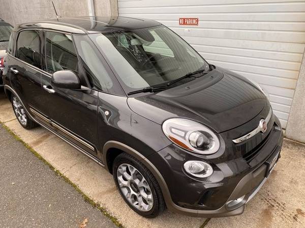 2017 FIAT 500L Trekking Hatchback Leather Heated Seats - cars &... for sale in Portland, OR – photo 5