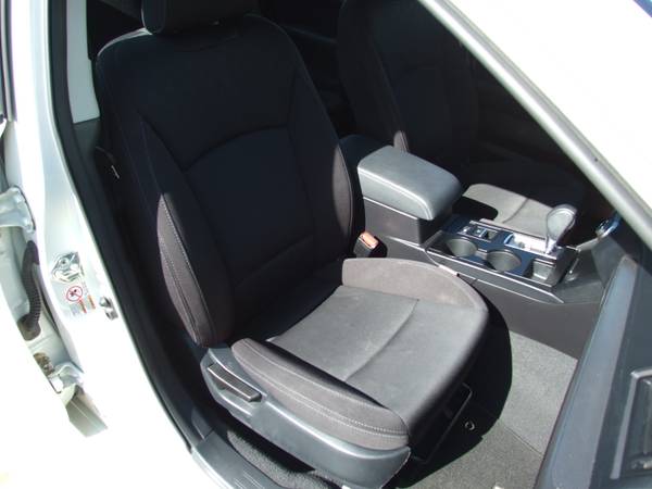 2017 Subaru Legacy Premium AWD - company car heated seats eyesight pkg for sale in Vinton, IA – photo 17