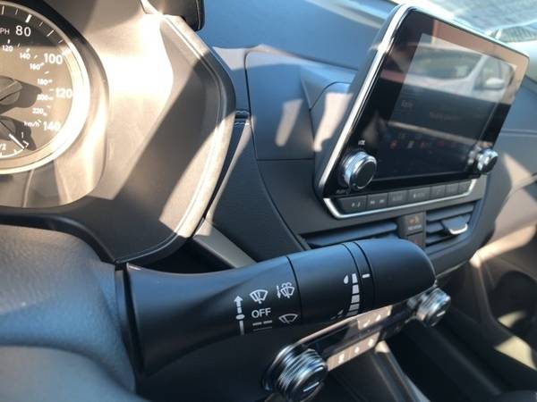 2019 Nissan Altima 2.5 SV for sale in Saint James, NY – photo 24