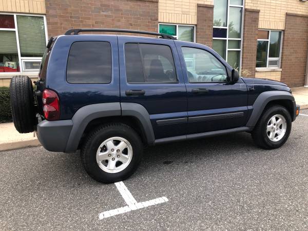 2007 Jeep Liberty 4WD 4dr Sport - cars & trucks - by dealer -... for sale in Camden, NJ – photo 16