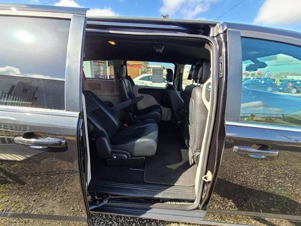 2018 Dodge Grand Caravan SXT Wagon Minivan, Passenger - cars & for sale in Corvallis, OR – photo 8
