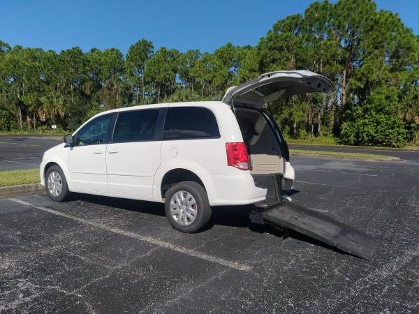 Handicap Van - 2014 Dodge Grand Caravan - cars & trucks - by dealer... for sale in Jacksonville, FL – photo 7