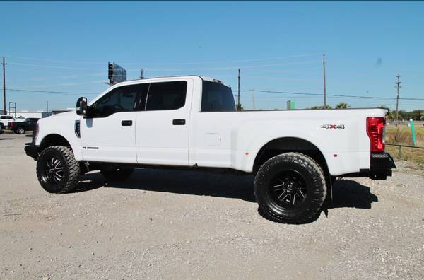 2019 FORD F-350 XLT 4X4*POWERSTOKE*FUELS*MUD TIRES*RANCH... for sale in Liberty Hill, IL – photo 7