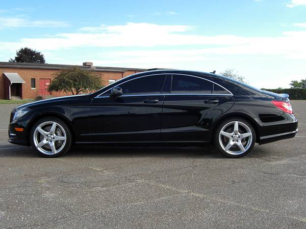► 2013 MERCEDES BENZ CLS550 - NAVI, SUNROOF, 19" AMG WHEELS, NEW... for sale in East Windsor, NY – photo 6