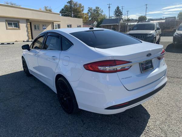 2017 Ford Fusion SE Sedan W/ 41K Miles - cars & trucks - by dealer -... for sale in Richland, WA – photo 5