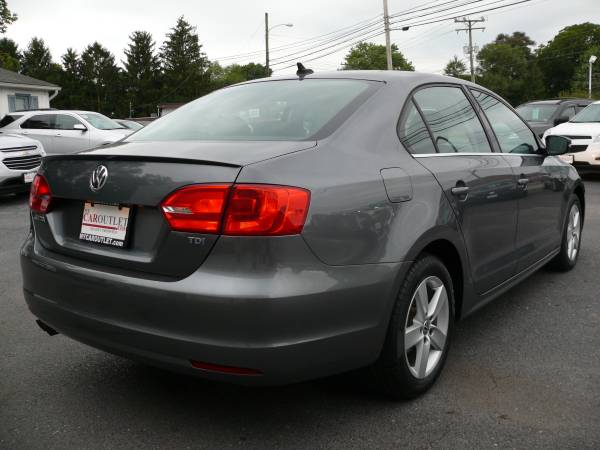 2012 VW JETTA TDI - LOW MILES - ONLY ONE OWNER - GREAT CONDITION!! for sale in MOUNT CRAWFORD, VA – photo 4
