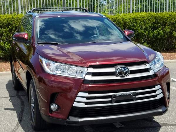 2018 Toyota Highlander XLE AWD 11K Miles w/Leather,Navigation,Sunroof for sale in Queens Village, NY – photo 2