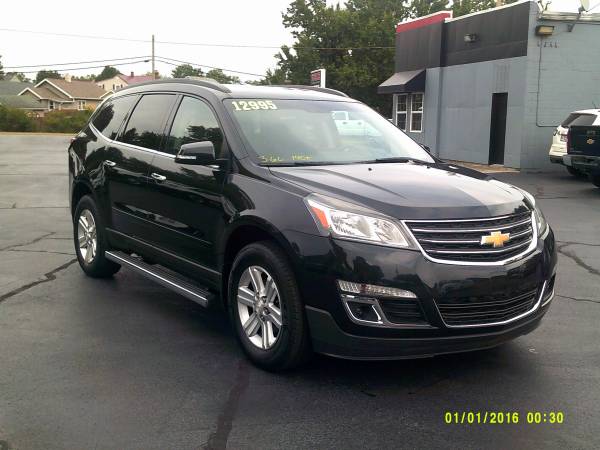 2013 Chevrolet Traverse 3rd Row Seating - cars & trucks - by dealer... for sale in TROY, OH – photo 2