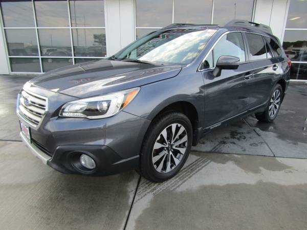 2017 *Subaru* *Outback* *2.5i Limited Wagon* - cars & trucks - by... for sale in Council Bluffs, NE – photo 3