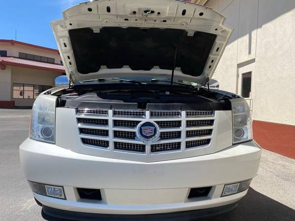 2007 Cadillac Escalade AWD All Wheel Drive SUV - - by for sale in Tucson, AZ – photo 17
