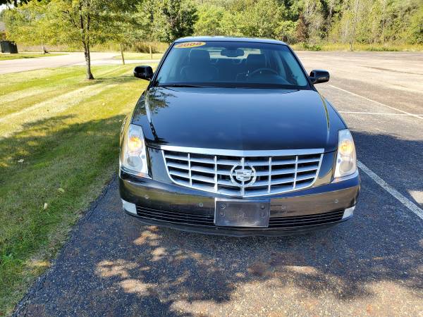 2008 Cadillac dts loaded leather seats sunroof for sale in Wooster, OH – photo 3