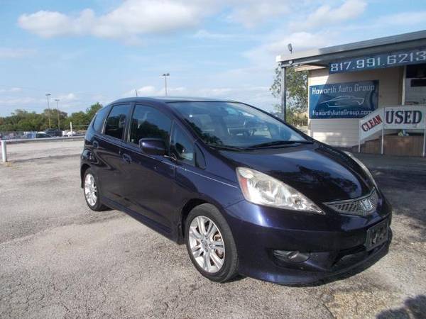 2010 Honda Fit Sport 5-Speed AT - cars & trucks - by dealer -... for sale in Weatherford, TX – photo 3