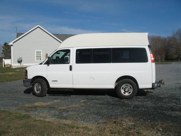 Chevy express work van 2005 for sale in Easton, MD – photo 3