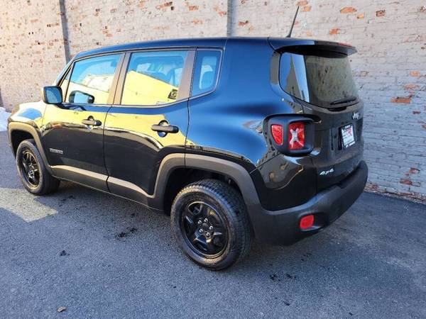 2016 2017 Jeep Renegade Sport - - by dealer - vehicle for sale in Newark , NJ – photo 4