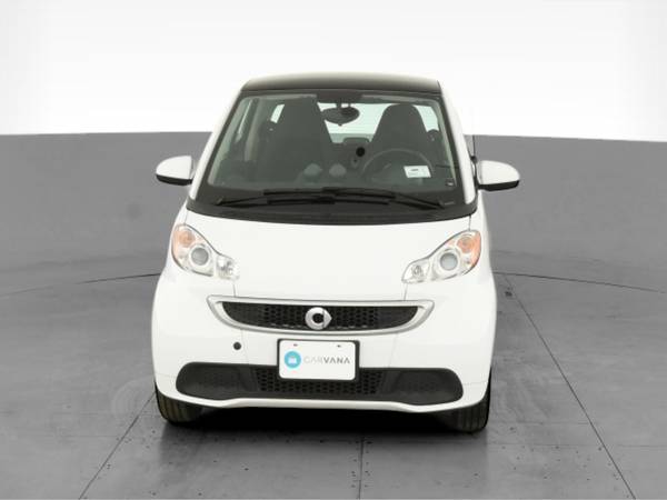 2016 smart fortwo electric drive Hatchback Coupe 2D coupe White - -... for sale in Lancaster, PA – photo 17