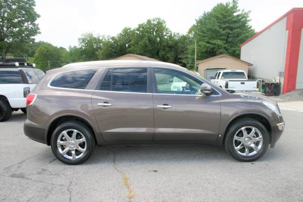 2009 Buick Enclave - cars & trucks - by dealer - vehicle automotive... for sale in mcminnville, KY – photo 2