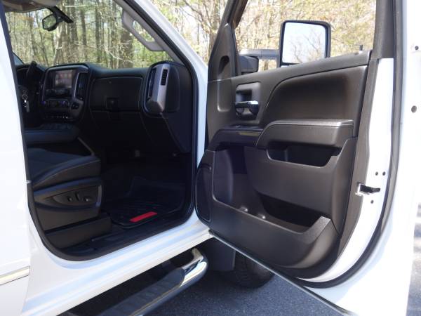 2015 GMC Sierra 2500HD Crew Cab All-Terrain 4WD - - by for sale in Derry, ME – photo 19