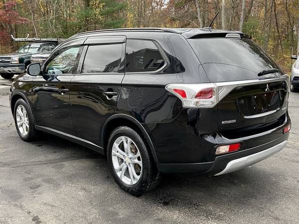 2015 Mitsubishi Outlander - Financing Available! - cars & trucks -... for sale in Londonderry, MA – photo 6