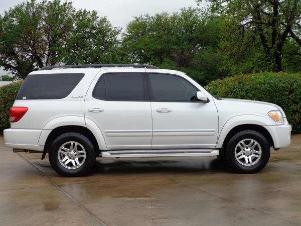 2005 Toyota Sequoia Limited Good Condition No Accident Low Mileage for sale in DALLAS 75220, TX – photo 3