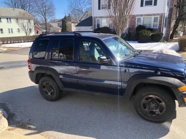 2006 Jeep Liberty 4WD 134-k for sale in Worcester, MA – photo 7