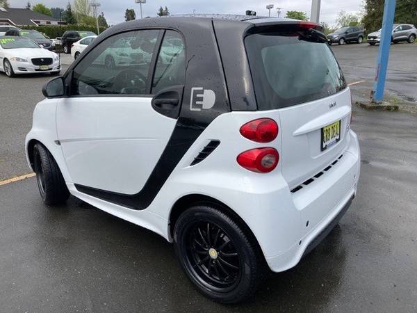 2015 smart Fortwo electric drive Passion Coupe - - by for sale in Bellingham, WA – photo 13