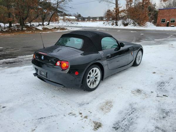 2004 BMW Z4 2 5L 5 Speed Convertible Babied! Only 33K Original for sale in PELHAM, MA – photo 7