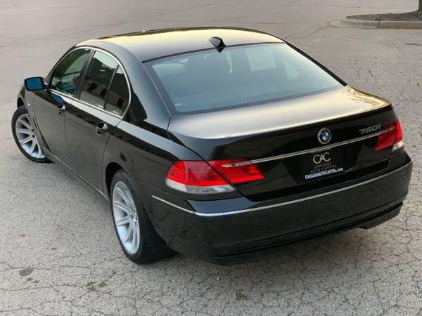 2006 BMW 750i ONLY 77k-MILES BLK/BLK NAV HTD/AC-SEATS LOADED - cars... for sale in Elgin, IL – photo 6