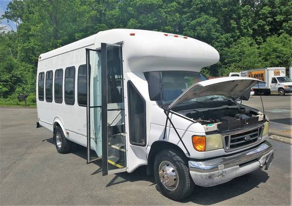 2003 FORD E-450 SHARTRANS SHUTTLE BUS - HALLOWEEN SPECIAL for sale in Richmond, District Of Columbia – photo 7