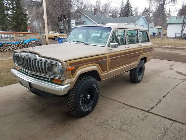 1989 Jeep Grand Wagoneer - 22, 000 OBO for sale in Lewistown, MT – photo 2