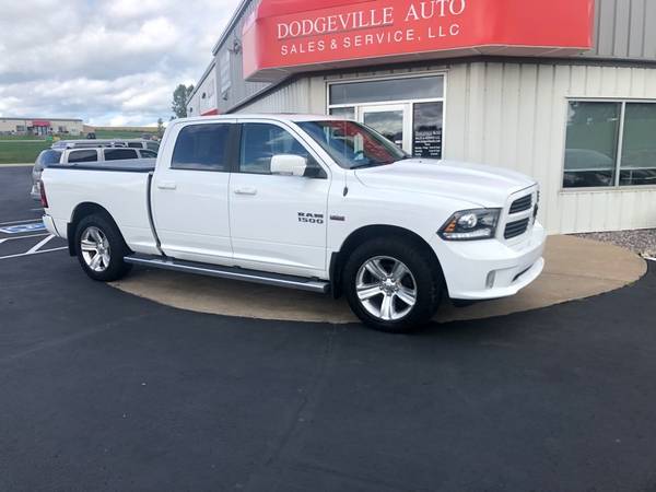 2014 RAM 1500 Sport Crew Cab SWB 4WD for sale in Dodgeville, WI – photo 2