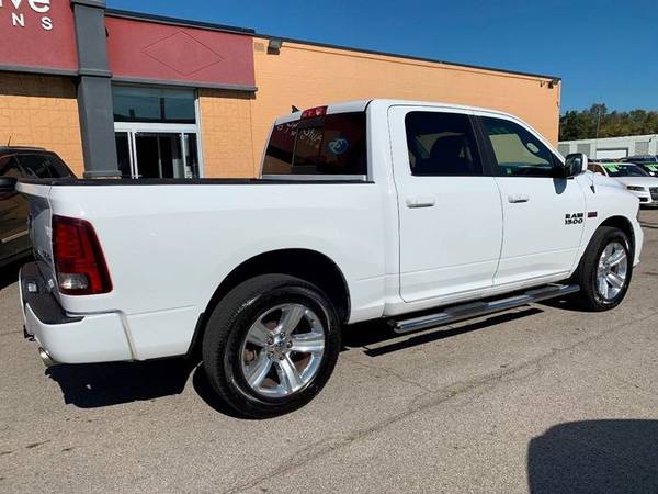 2016 RAM Ram Pickup 1500 Sport 4x4 4dr Crew Cab 5.5 ft. SB Pickup for sale in Louisville, KY – photo 12