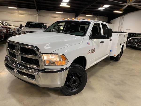2018 Dodge Ram 3500 Tradesman 4x4 6.7L Cummins Diesel Utility bed -... for sale in HOUSTON, IN – photo 19