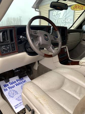 2006 Cadillac Escalade EXT 4dr AWD - cars & trucks - by dealer -... for sale in Chesaning, MI – photo 9