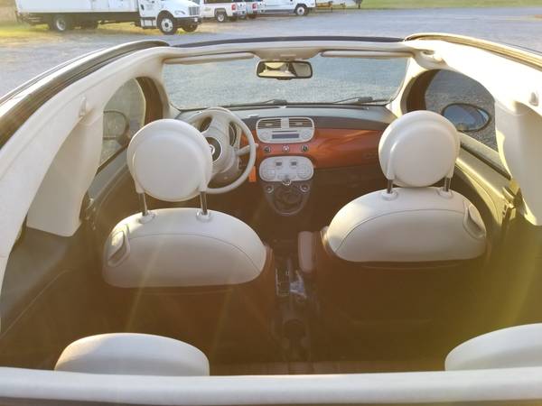 2015 Fiat 500 Lounge. Ragtop Convertible. Great Christmas Present. -... for sale in Athens, TN – photo 8