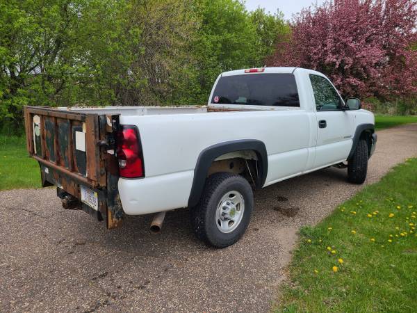 2004 Chevy Silverado 2500HD w/liftgate - - by dealer for sale in Minneapolis, MN – photo 3