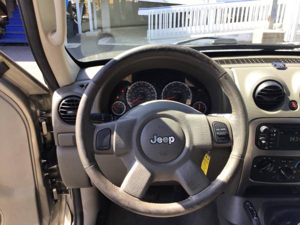 2006 Jeep Liberty 4dr Renegade 4WD - - by dealer for sale in Kahului, HI – photo 16