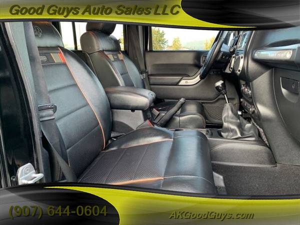 2011 Jeep Wrangler Unlimited / Nav / 37" tires / Heated Seats / SALE for sale in Anchorage, AK – photo 14