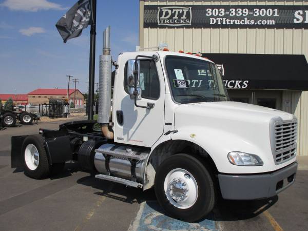 2007 Freightliner M2-106 Single Axle Day Cab, MBE 4000 Engine, 450HP, for sale in Wheat Ridge, CO – photo 3