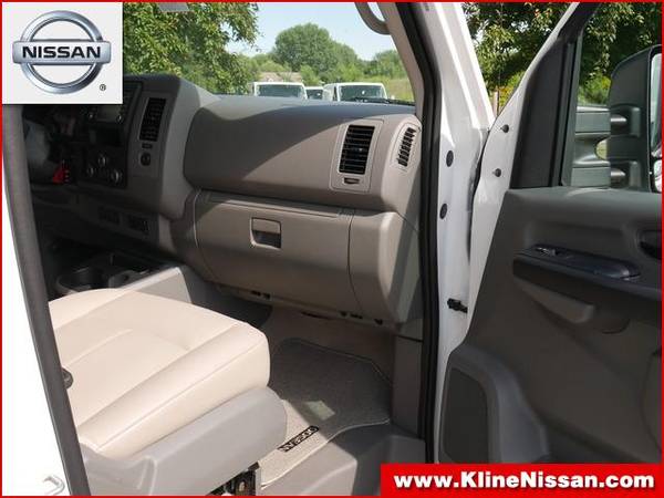 2019 Nissan NV Passenger for sale in Maplewood, MN – photo 6