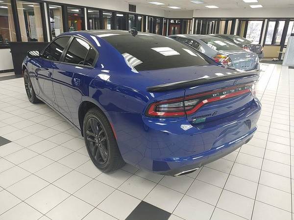 2019 Dodge Charger 4d Sedan AWD SXT - - by dealer for sale in Louisville, KY – photo 6