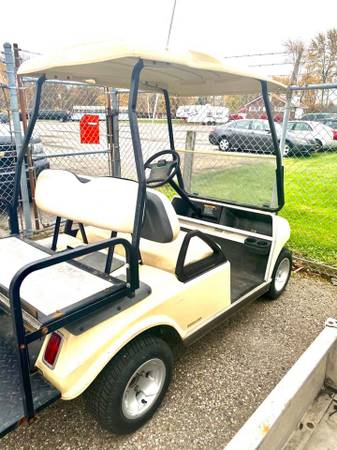 2001 Club Car gas golf cart - cars & trucks - by owner - vehicle... for sale in casco, MI – photo 2