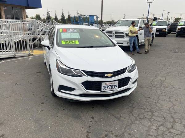 2018 Chevrolet Chevy Cruze LT ONE OWNER LOW MILES ALL POWER for sale in Sacramento , CA – photo 10