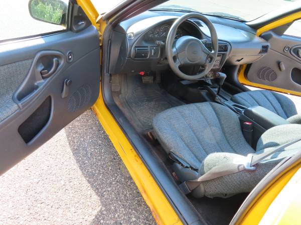 2003 Chevrolet Cavalier coupe, 32 MPG/hwy, 135xxx MILES, on SALE! for sale in Farmington, MN – photo 13