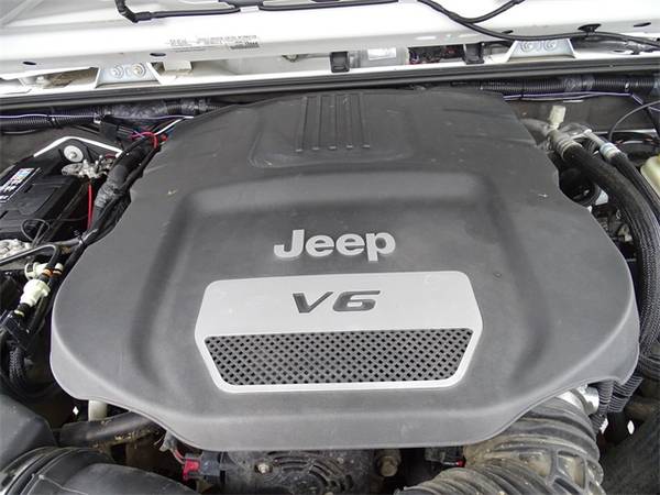 2015 Jeep Wrangler Sport hatchback Bright White Clearcoat for sale in Palatine, IL – photo 8