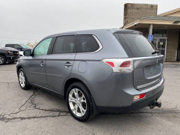 2014 MITSUBISHI OUTLANDER GT V6 S-AWC! LEATHER! SUNROOF! TOUCH... for sale in N SYRACUSE, NY – photo 6
