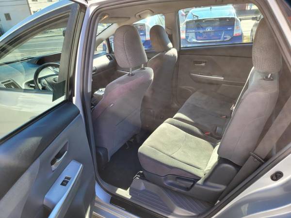 Wow! A 2012 Toyota Prius v with 167,800 Miles-Hartford - cars &... for sale in West Haven, CT – photo 10