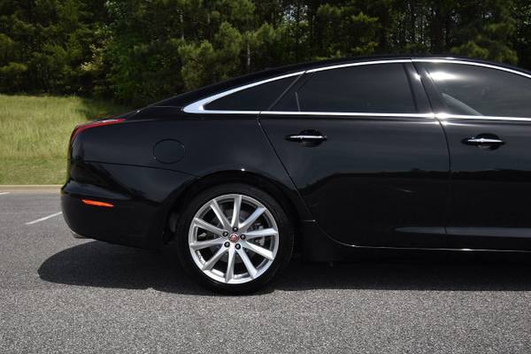 2015 Jaguar XJ 4dr Sedan RWD Ultimate Black Me for sale in Gardendale, AL – photo 23